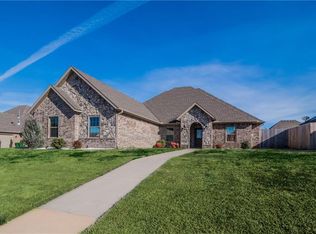 2008 Sicily Ave, Lowell, AR 72745