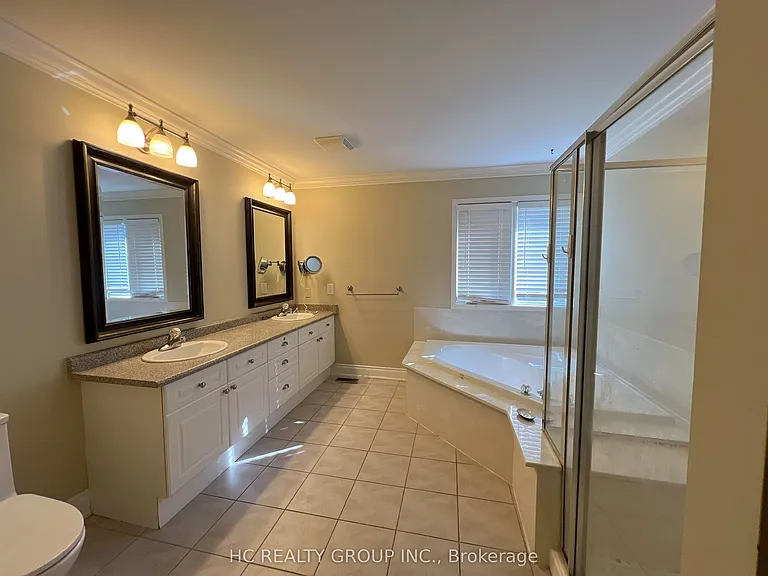 73 Burndenford Cres — Photo 8