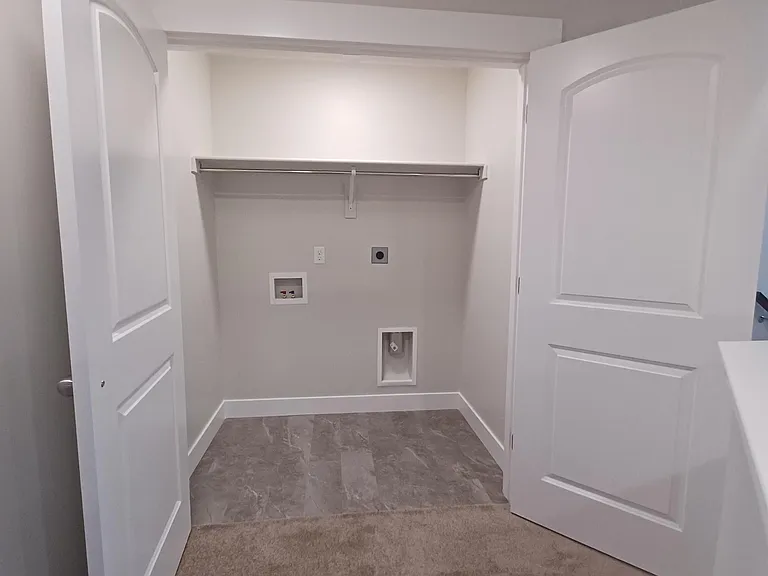 2021 N 3960 W — Photo 21