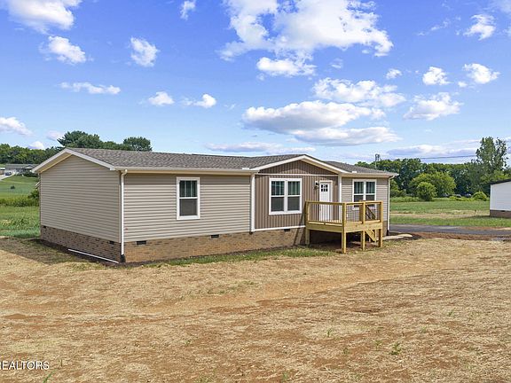3rd image of 3209 Sweetwater Vonore Rd