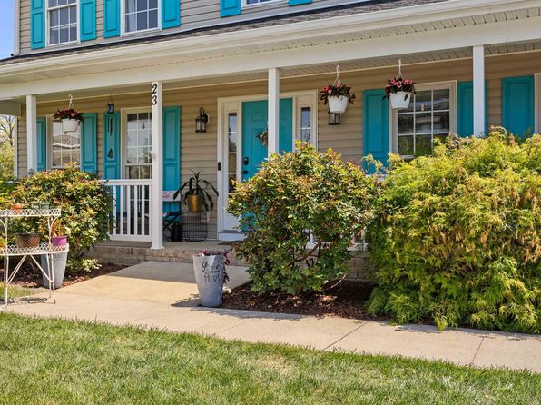 23 Joy Ln, Fishersville, VA 22939