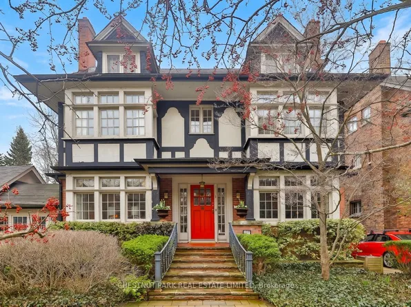 127 Roxborough Dr, Toronto, ON M4W 1X5