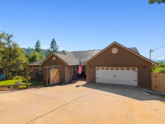 2nd image of 21212 Ridgeview Dr