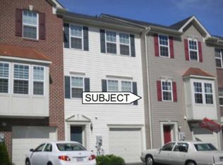 75 Tidewater Ter, Falling Waters, WV 25419