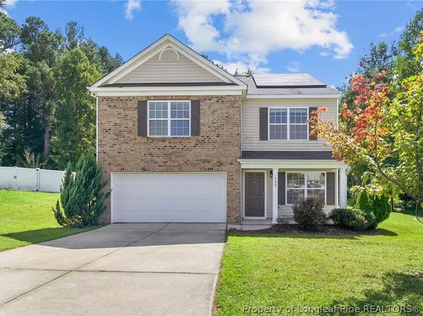 422 Botanical Ct, Bunnlevel, NC 28323