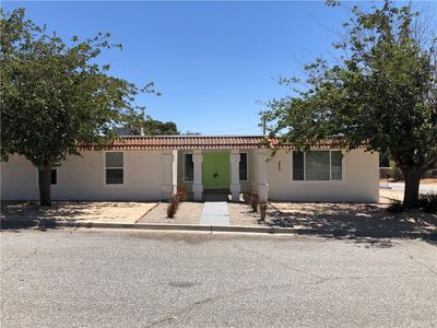 220 N Cherry St, Banning, CA, 92220