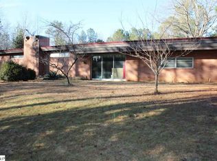 244 Pine Hills Rd, Woodruff, SC 29388