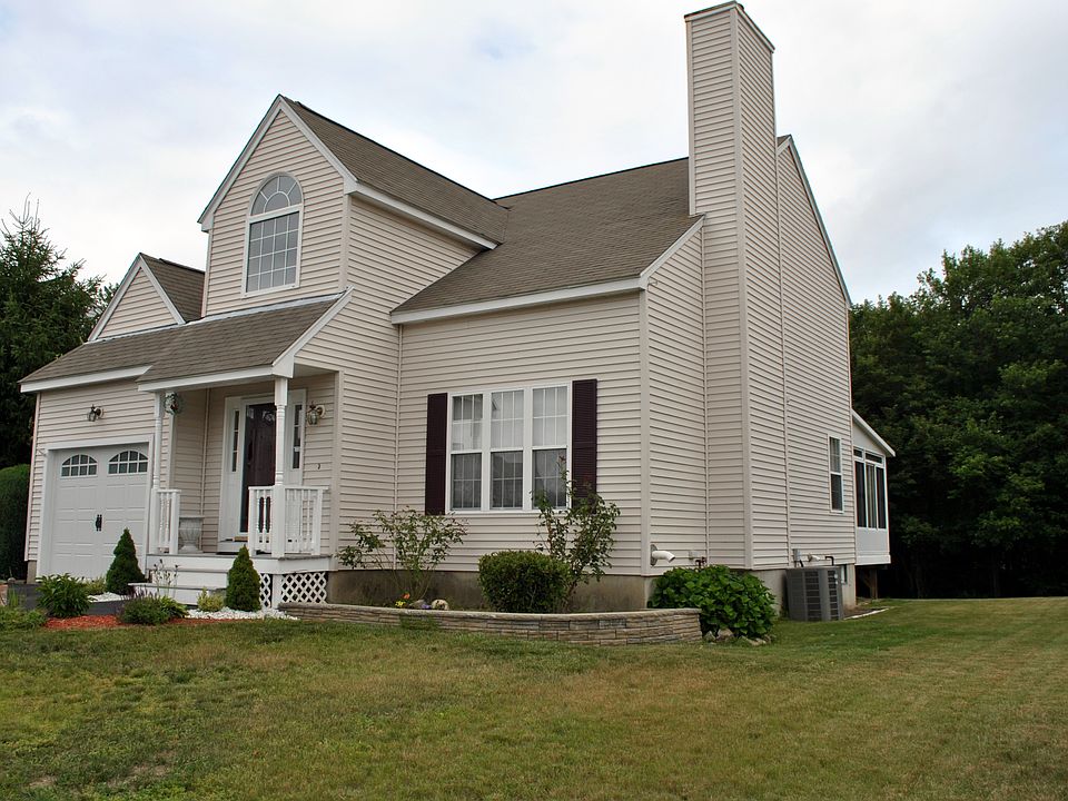 1st image of 88 Palomino Dr