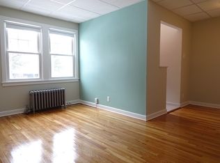 19 Montreal St APT 7, Portland, ME 04101