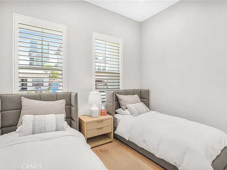 745 Aldea Dr — Photo 9