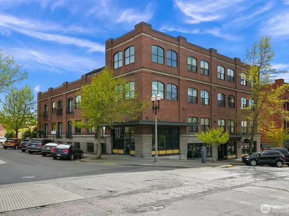 1224 Harris Avenue #202, Bellingham, WA 98225