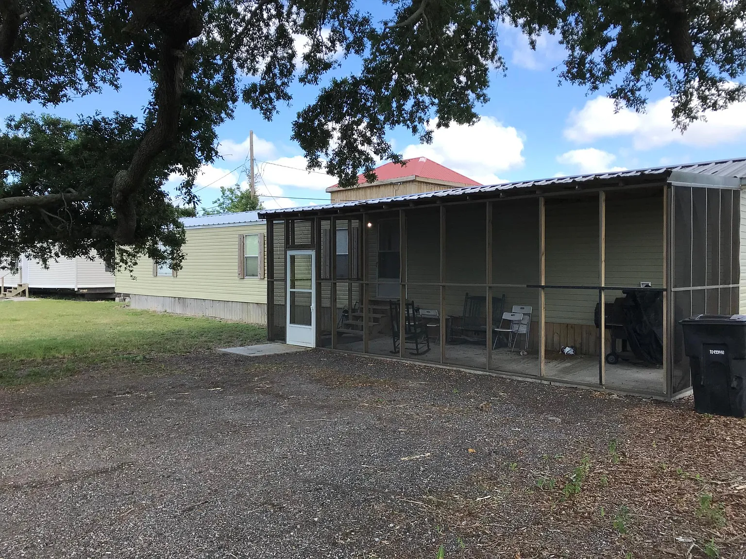 3 bed, 1200 sqft, $2,500 — Photo 1