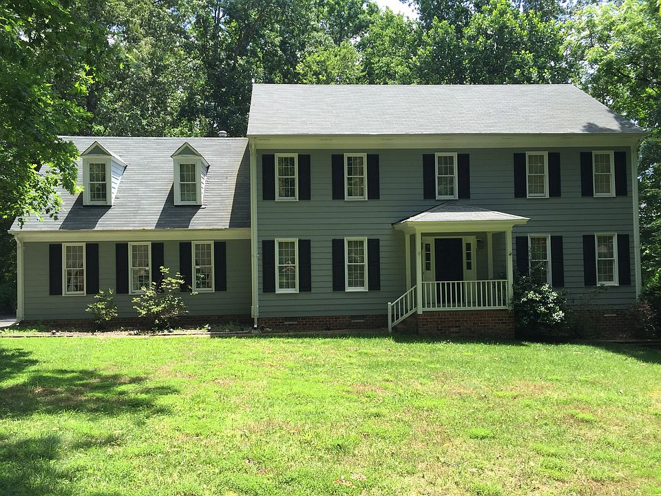 Beautiful Colonial Style 