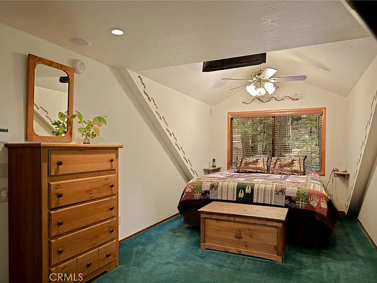 637 Crest Estates Ct — Photo 6
