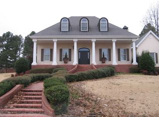 104 Huntcliff Dr, Jonesboro, AR 72404