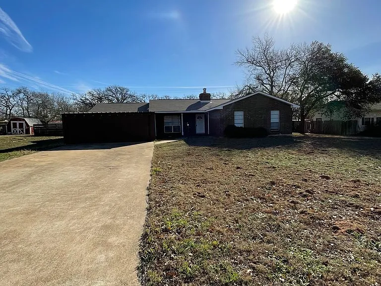 210 Frederick Rd — Photo 2