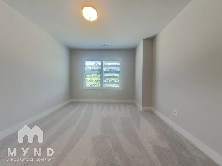 1273 Windmill Pkwy — Photo 22