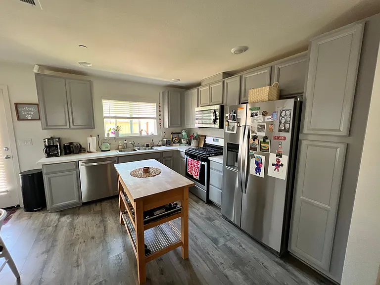 4373 Silver Cedar Ln — Photo 3