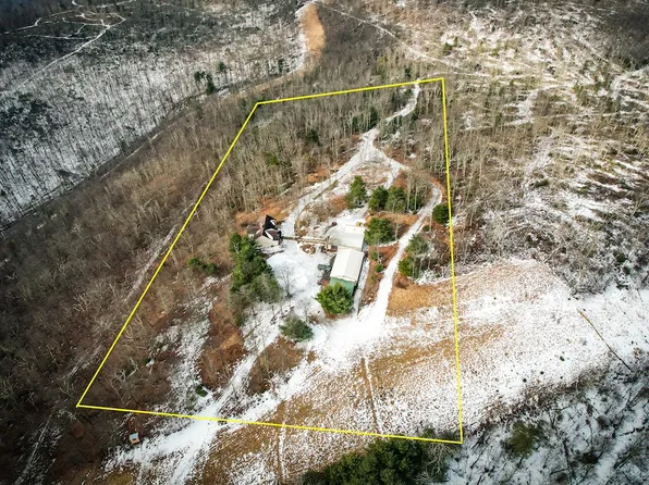 1155 Lone Walnut Club Rd, Jersey Shore, PA 17740