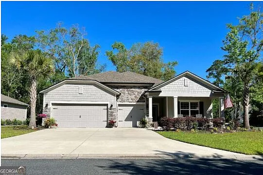 3 bed, 2.0 bath, 2096 sqft, $3,000 — Photo 2