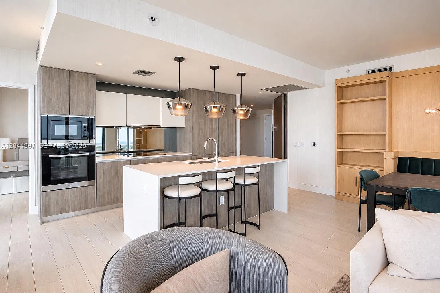 Biscayne Beach Condo — Photo 3