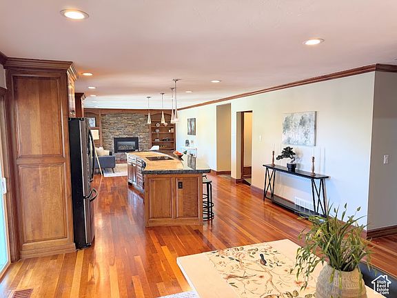 5th image of 4258 S Diana Way