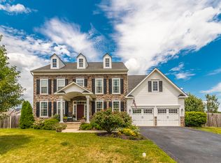 19104 Red Maple Dr, Hagerstown, MD 21742