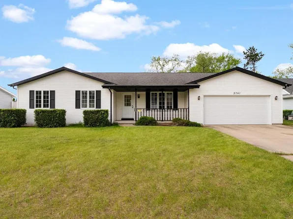 3741 Balmoral Drive, Janesville, WI 53548