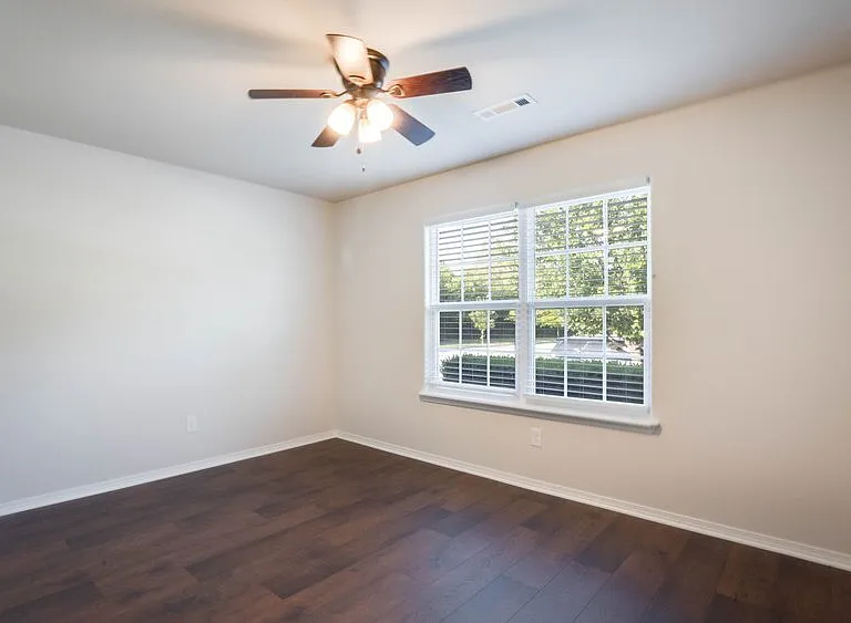 1091 S Spritz Dr — Photo 11