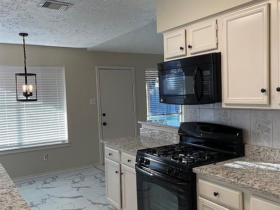 2nd image of 12311 Northcliffe Manor Dr