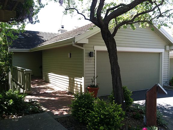 3rd image of 22 Eucalyptus Knoll St