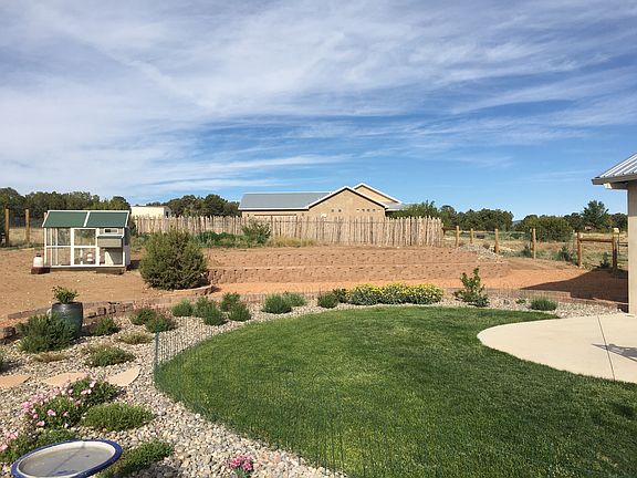 3rd image of 16 Camino Coyote