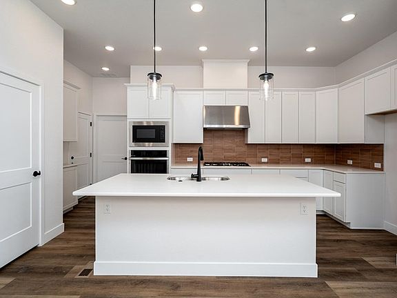 The Shreiver - Kitchen