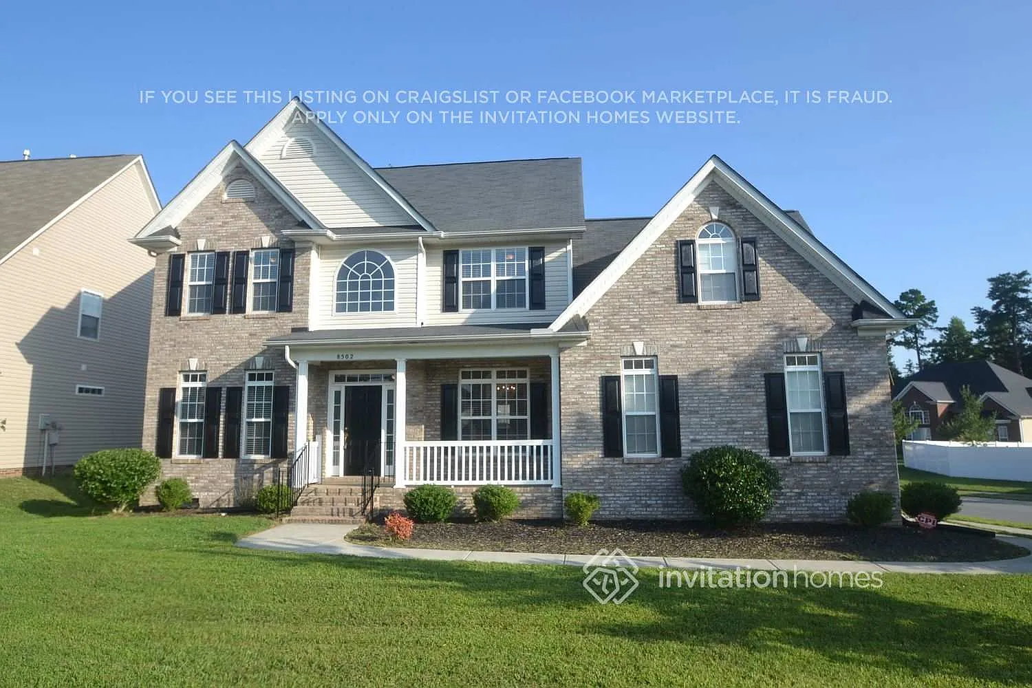 8502 Suttonview Dr Charlotte, NC 28269 — Photo 2