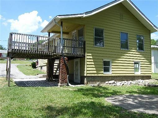 3rd image of 2827 N 46th St