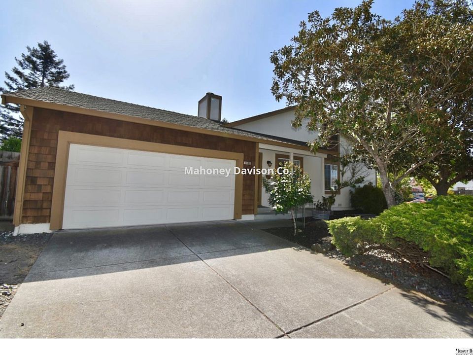 1st image of 1602 Cassiopea Way