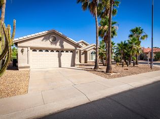 533 W Champagne Dr, Chandler, AZ 85248