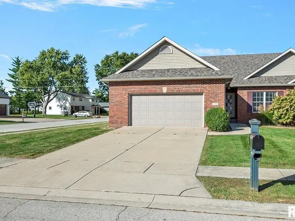 501 Grove St, Chatham, IL 62629