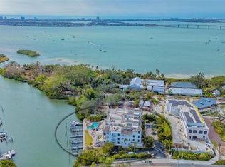 888 S Orange Ave APT 3D, Sarasota, FL 34236