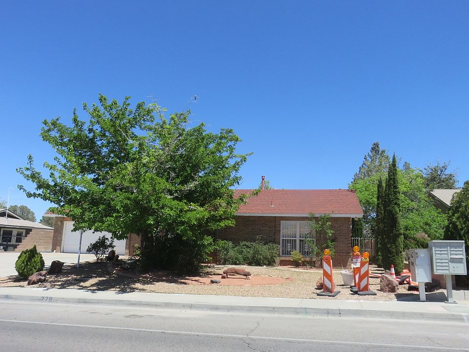 2nd image of 279 Nicklaus Dr SE