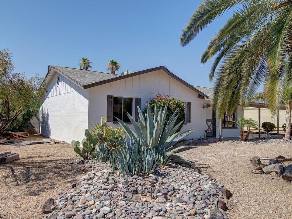 1st image of 3546 W Lupine Ave
