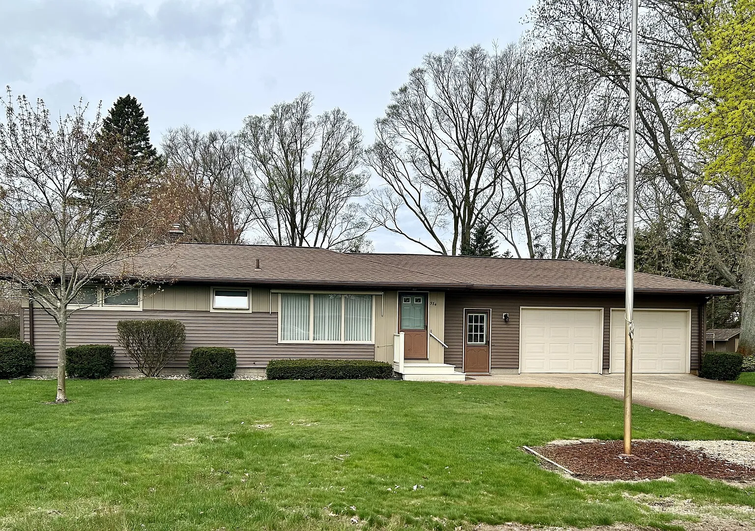 Charming home in quiet neighborhood — Photo 3