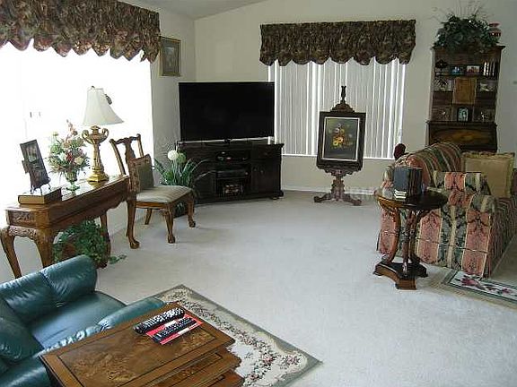 4th image of 13120 SE 158th Ln