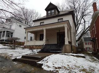 28 McKennan Ave, Washington, PA 15301