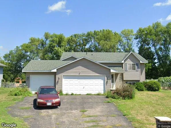 125 Gloria Ave, Green Isle, MN 55338