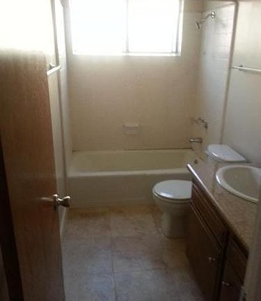 4th image of 4182 Texas St APT 4