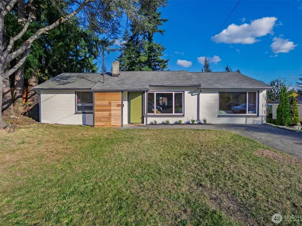 23901 59th Place W, Mountlake Terrace, WA 98043