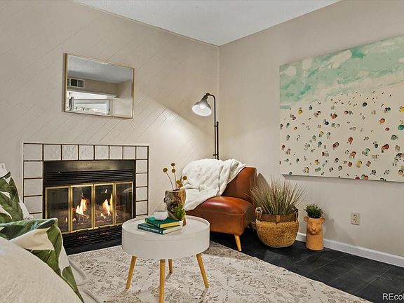 4th image of 11127 Alcott Street #B