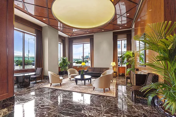 Rented by Compass | media 9
