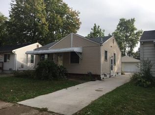 23768 Davey Ave, Hazel Park, MI 48030
